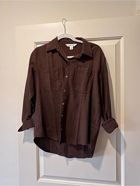 Women’s Chocolate Brown Long-Sleeve Button-Down Shirt